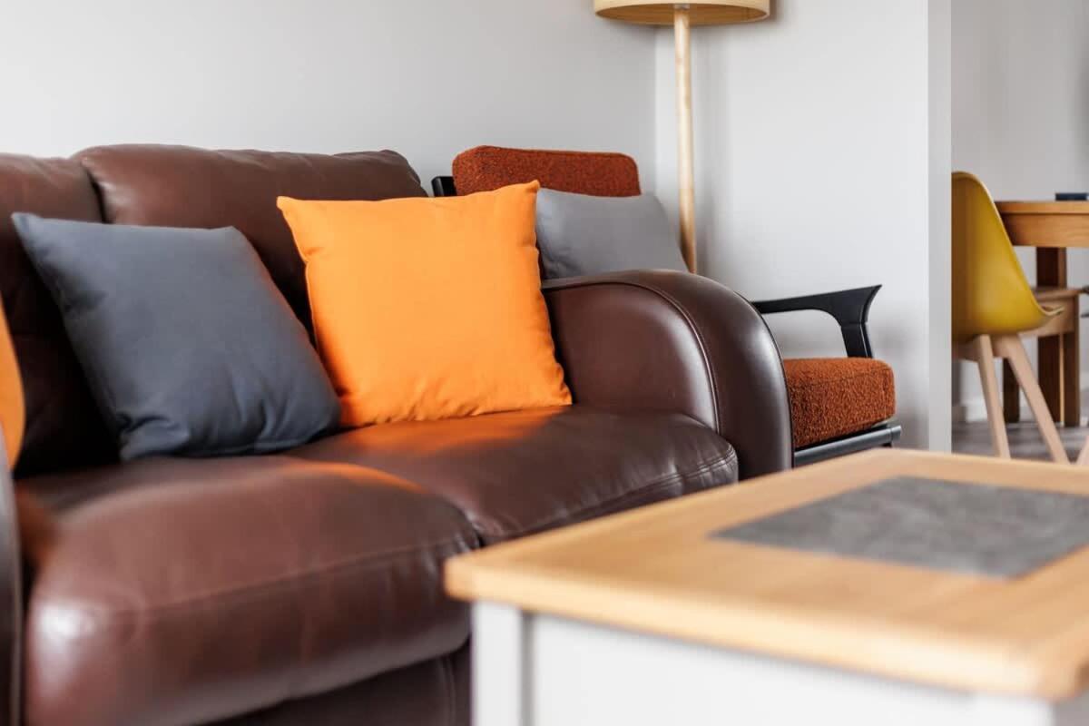 Trade Winds Villa Poole Bagian luar foto